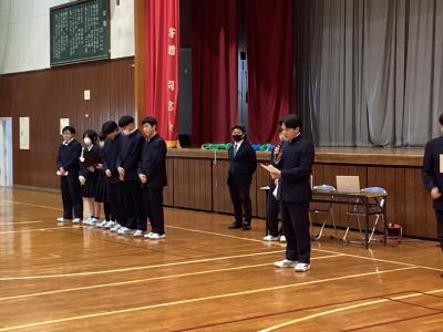 生徒会による対面式司会運営